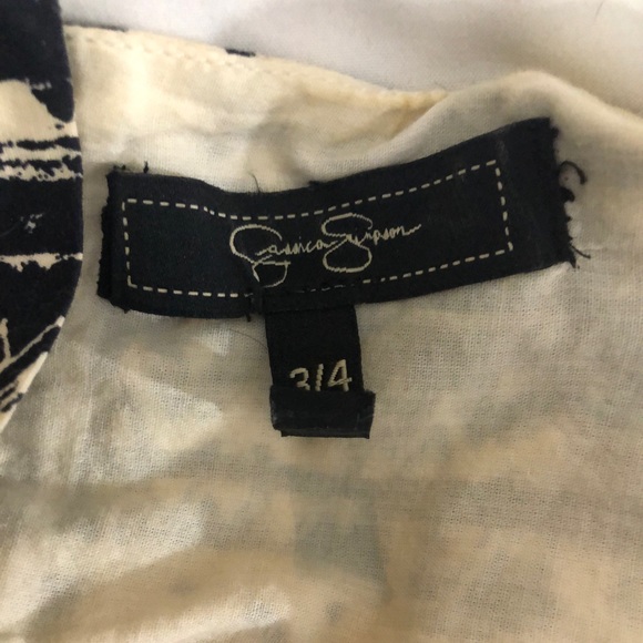 Black n White Aztec Style Dress - Picture 6 of 6